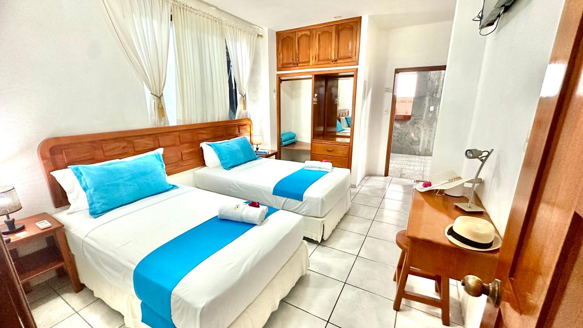 Hostal Suenos Silvestres 푸에르토아요라 외부 사진