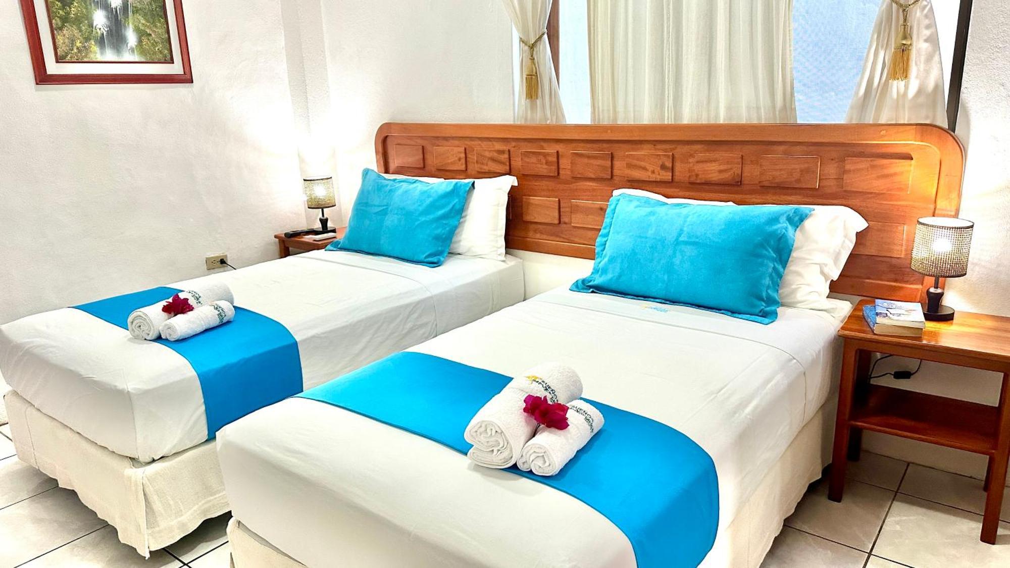 Hostal Suenos Silvestres 푸에르토아요라 외부 사진