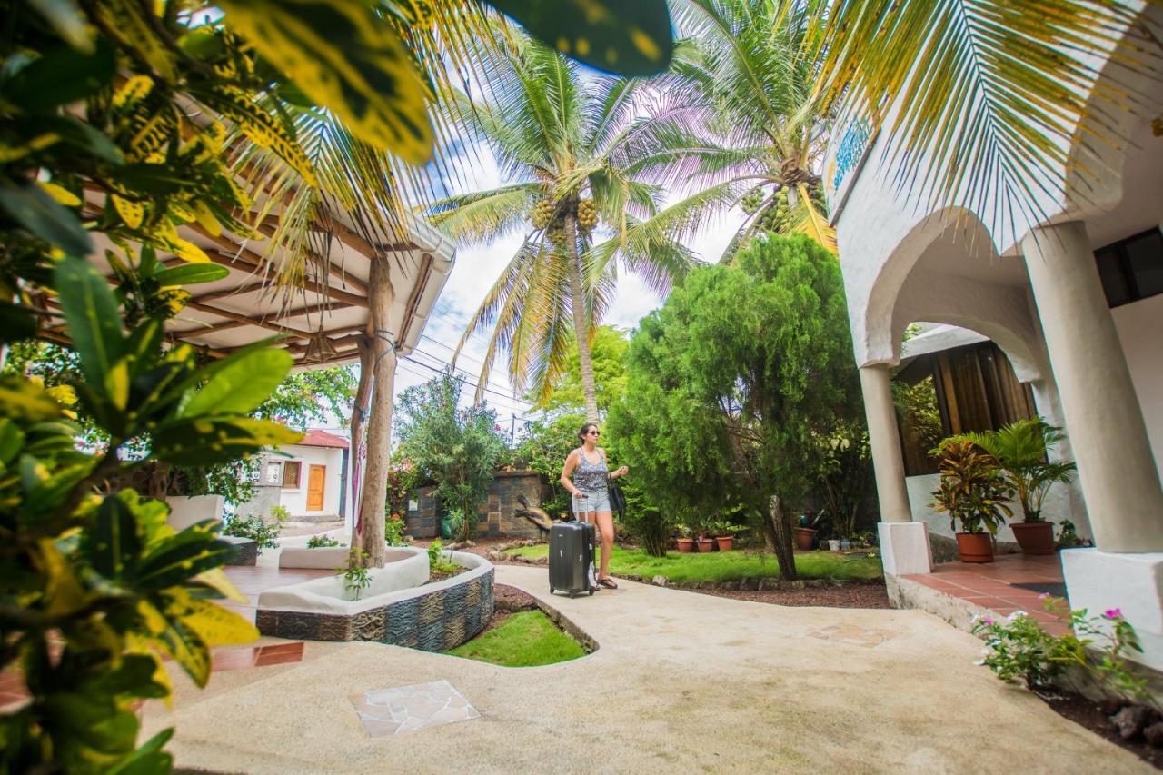 Hostal Suenos Silvestres 푸에르토아요라 외부 사진